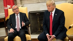 Präsident Trump triff den Präsidenten der europäischen Komission Jean-Claude Juncker