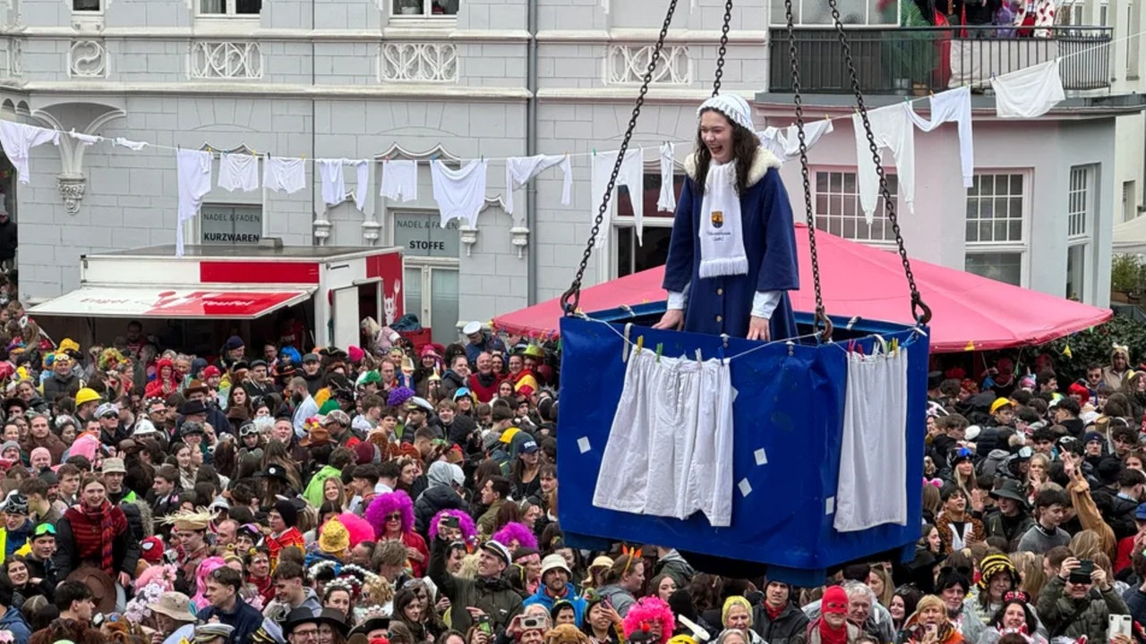 Wäscheprinzessin Judith I. in Bonn