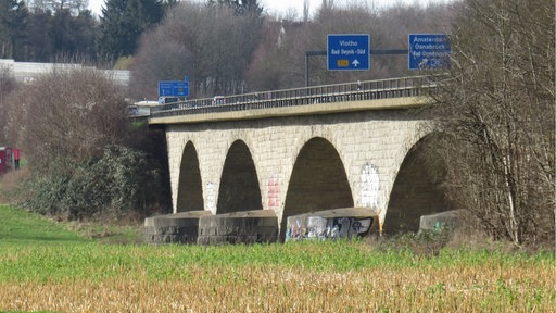 Brücke im Ausbauabschnitt A2 / A 30