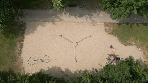 Ein Spielplatz in Bielefeld von oben.