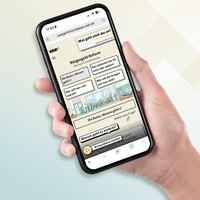 Illustration/Montage: Hand mit Handy im Display die Seite von 'Was geht mich das an- Bürgergeld'
