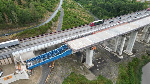 Eine Brücke von oben 