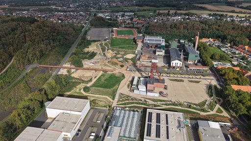 Eine Aufnahme aus der Luft zeigt das Gelände des neuen Mehrgenerationenparks in Hückelhoven.