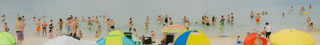 Strand voller Badegäste am Silbersee in Haltern am See