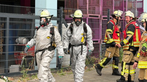 Mehrere Feuerwehrleute waren im Einsatz.