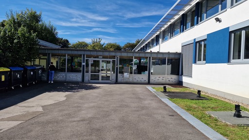 Engelbert-Wüster-Grundschule Eingang