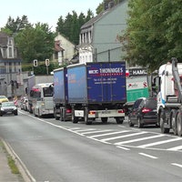 Lange Staus am Wiedener Kreuz