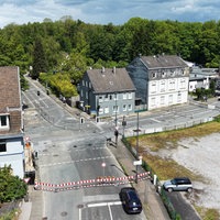 Ein Bild vom Wiedener Kreuz aus der Vogelperspektive.