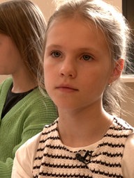 junges Mädchen