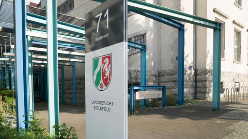 Das Landgericht Bielefeld von außen
