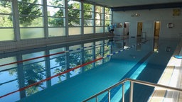 Das alte Lehrschwimmbecken in Langenberg.