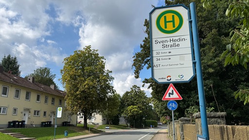 Bushaltenschild