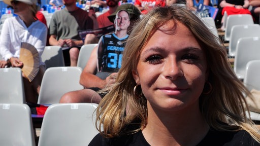 Die 16-jährige Nika wurde mit ihrem Team vergangenes Jahr Europameisterin.