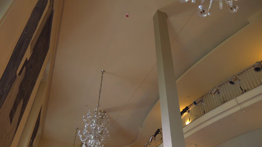 Provisorische Säule im Foyer der Oper Düsseldorf