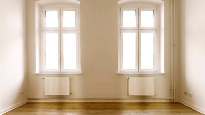 Eine leere Altbauwohnung.