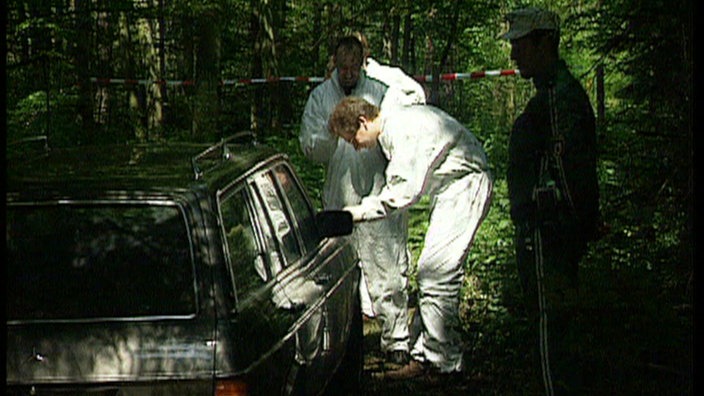 Spurensicherung im Mai 1996