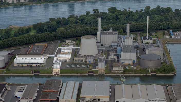 Luftbild des Bauplatzes für Flusswasser-Wärmepumpe am Kraftwerk Niehl