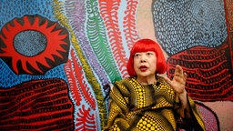 Künstlerin Yayoi Kusama bei einem Termin in Tokio 2017.