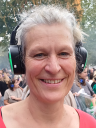 Elke Werner, Besucherin der Kopfhörerparty
