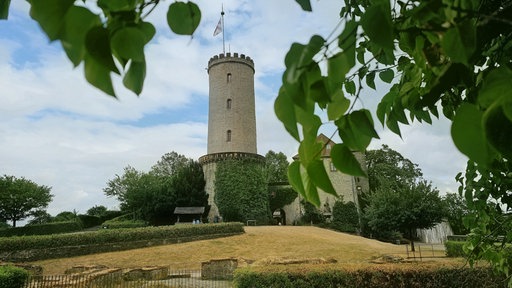 Die Sparrenburg von Außen.