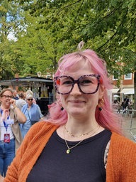 Sofie Pacla auf dem WDR Lokalzeit-Stadtgespräch in Münster