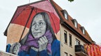 Streetart wird auf einee Hauswand in Rheine gemalt