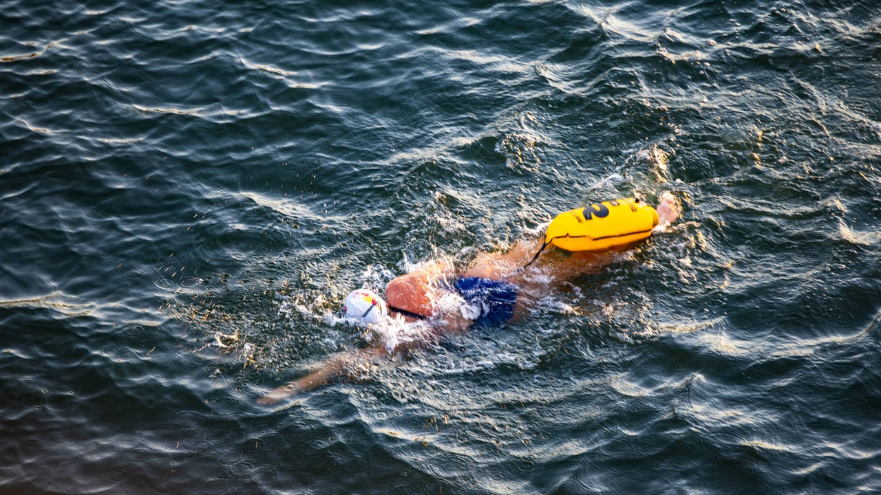 Extremschwimmerin Nathalie Pohl startet Weltrekordversuch