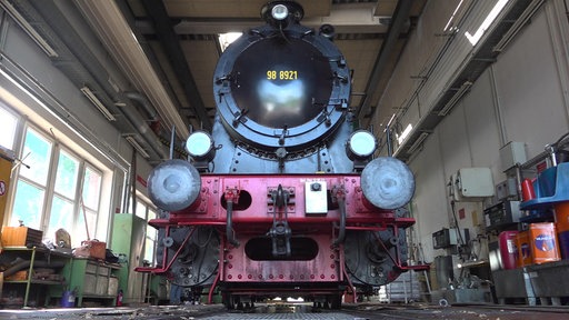 Die alte Museumsbahn von vorne