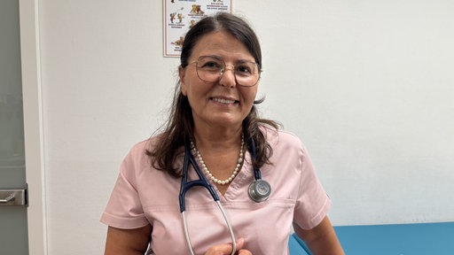 Kinderärztin Perihan Zengin begleitet Mia schon ihr ganzes Leben lang