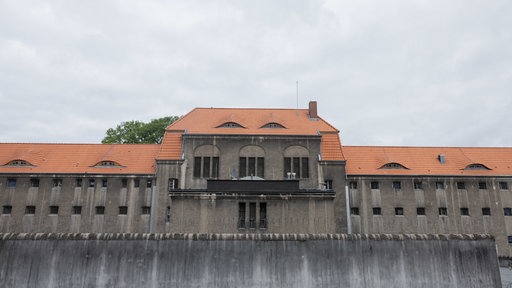 Fassade der Justizvollzugsanstalt Willich 1