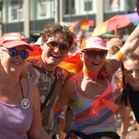 Teilnehmende auf dem CSD in Wesel