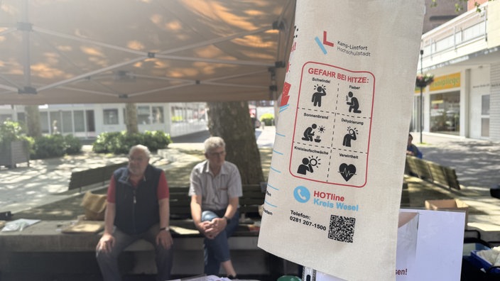 Zettel mit besonderen Gefahren bei Hitze
