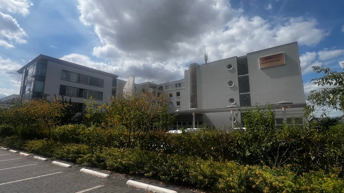 Die Klinik in Dormagen von außen