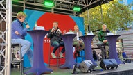 Moderatorin Judith Schulte-Loh mit Münsters designiertem Oberbürgermeister Tilman Fuchs, dem Hotelmanager Alexander Grüner und Münsters stellvertretendem Polizeipräsidenten Jürgen Dekker