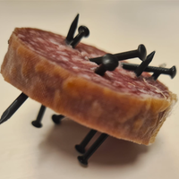 Giftköder mit Schrauben