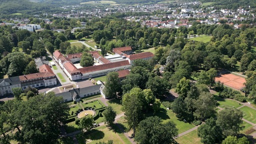 Drohnenaufnahme des Gräflichen Parks in Bad Driburg
