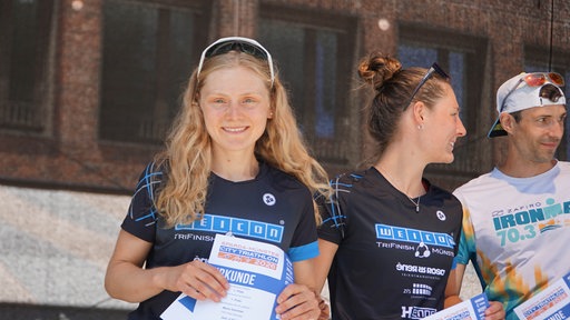 Siegerin bei den Frauen: Marie Sommer (l.) aus Münster