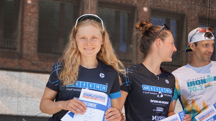 Siegerin bei den Frauen: Marie Sommer (l.) aus Münster