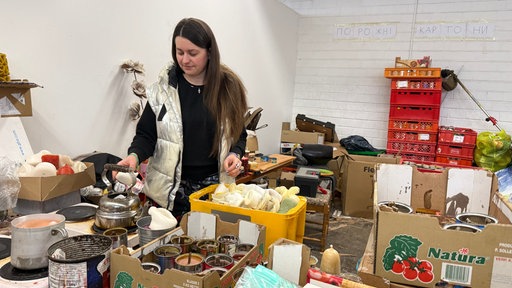 Neben Tarnnetzen werden auch Kerzen in Bielefeld produziert.