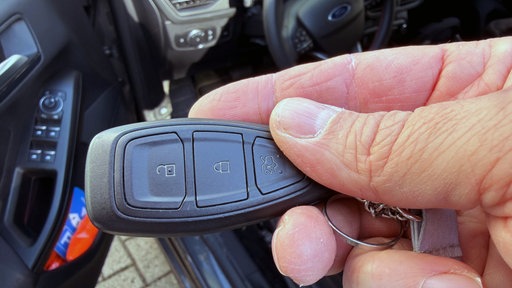 Ein Autoschlüssel