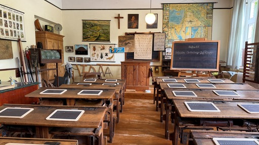 Ein altes Klassenzimmer