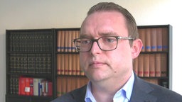 David Volke, Chris Rechtsanwalt