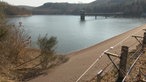 Talsperre mit niedrigem Wasserstand
