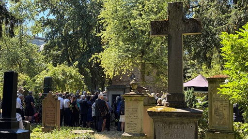 Beisetzung auf dem Alten Friedhof in Bonn.