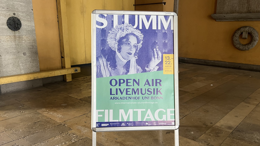 Das Werbeplakat der Internationalen Stummfilmtage in Bonn.