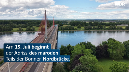 Die Nordbrücke in der Vogelperspektive mit Texttafel.