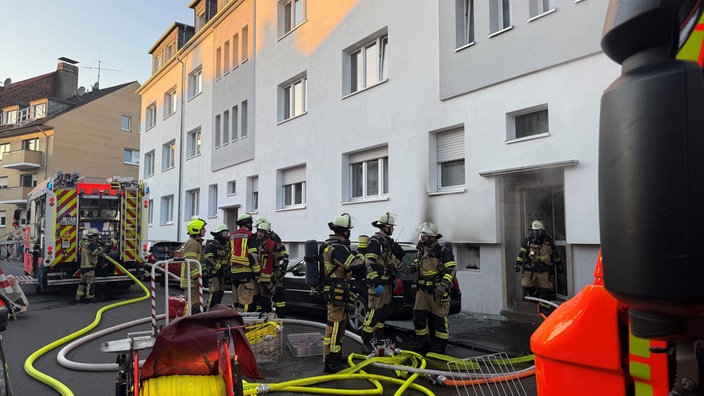 Feuerwehr-Einsatz nach Kellerbrand in Solingen