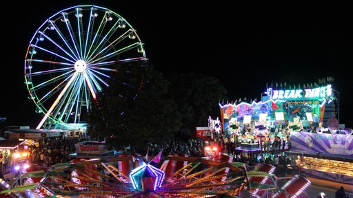 Kirmes beim Hafenfest in Duisburg