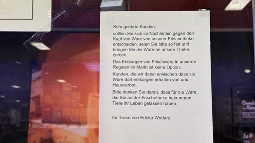 Plakat an Frischetheke