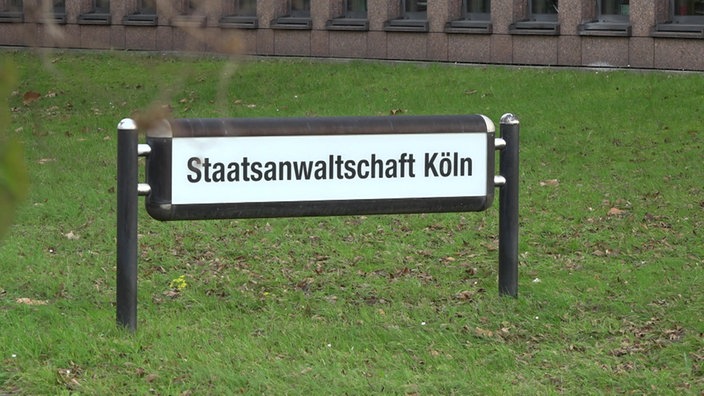 Staatsanwaltschaft Köln ermittelt gegen Jugendlichen 